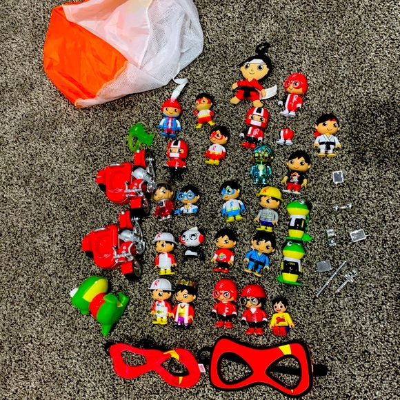 Ryan’s World Other - LOT of Ryan’s Toy Review